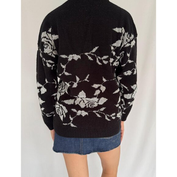 80s vintage black metallic floral print long sleeved knit sweater made in USA - Picture 6 of 9